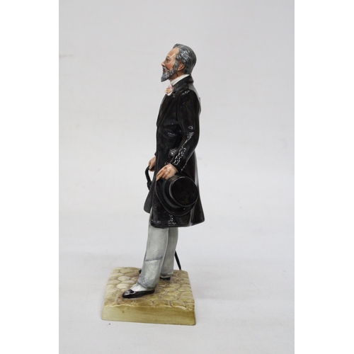 774 - A LIMITED EDITION ROYAL DOULTON FIGURE SIR HENRY DOULTON HN 3891