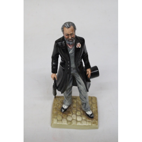 774 - A LIMITED EDITION ROYAL DOULTON FIGURE SIR HENRY DOULTON HN 3891