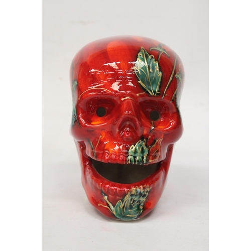 792 - AN ANITA HARRIS SKULL SIGNED IN GOLD