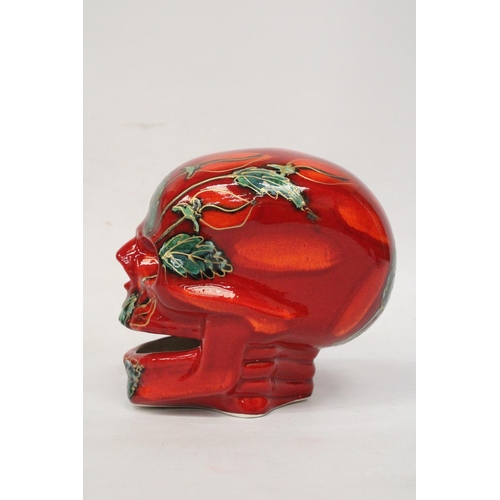 792 - AN ANITA HARRIS SKULL SIGNED IN GOLD