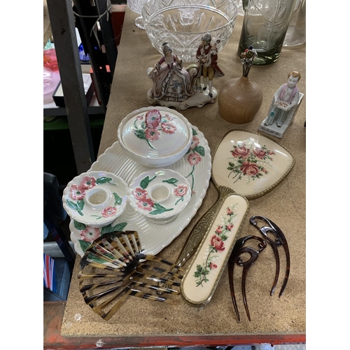 1021 - A MIXED LOT TO INCLUDE A VINTAGE HAND MIRROR AND BRUSH WITH PETIT-POINT DECORATION, A DRESSING TABLE... 