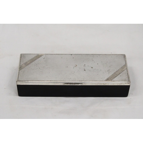 1116 - A ART DECO BOX WITH SILVER PLATED LID