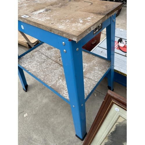 1998 - A CLARKE TWO TIER WORKSHOP TABLE