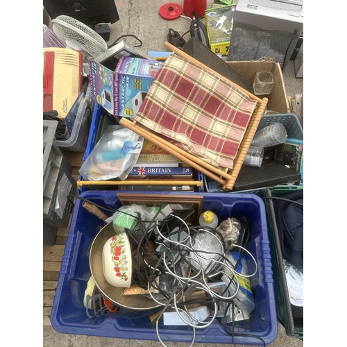 2259 - AN ASSORTMENT OF HOUSEHOLD CLEARANCE ITEMS