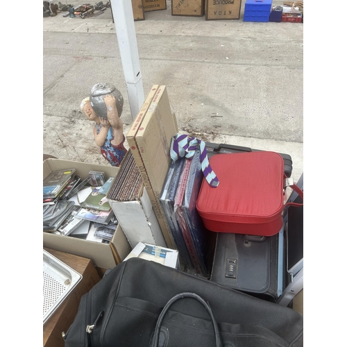 2275 - AN ASSORTMENT OF HOUSEHOLD CLEARANCE ITEMS