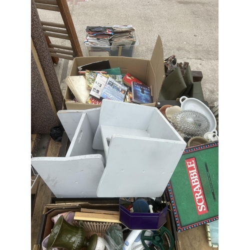 2278 - AN ASSORTMENT OF HOUSEHOLD CLEARANCE ITEMS