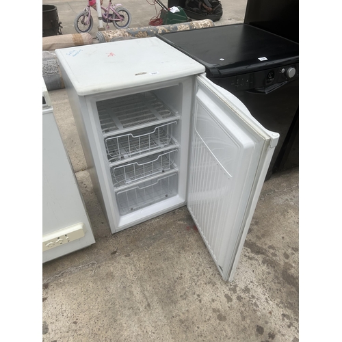 2302 - A FRIDGEMASTER UNDERCOUNTER FREEZER