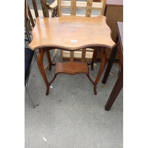 2652 - AN EDWARDIAN MAHOGANY TWO TIER CENTRE TABLE, 23