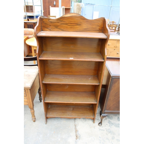 2818 - A MID 20TH CENTURY OAK FIVE TIER OPEN BOOKCASE, 30