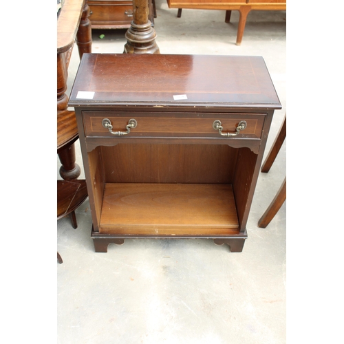 2821 - A MAHOGANY AND CROSSBANDED OPEN BOOKCASE WITH FRIEZE DRAWER, 24