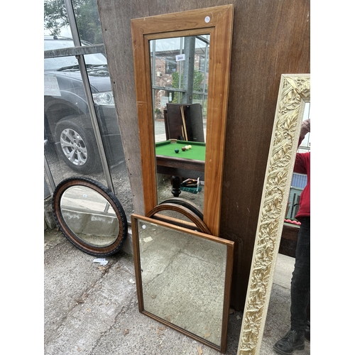 2843 - AN OVAL MAHOGANY AND INLAID MIRROR, OAK FRAMED MIRROR AND PINE FRAMED MIRROR