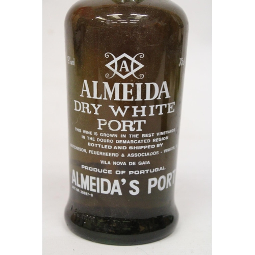 326 - A BOTTLE OF ALMEIDA DRY WHITE PORT PRODUCE OF PORTUGAL 75 CL TOGETHER WITH A 75 CL BOTTLE OF COCKBUR... 