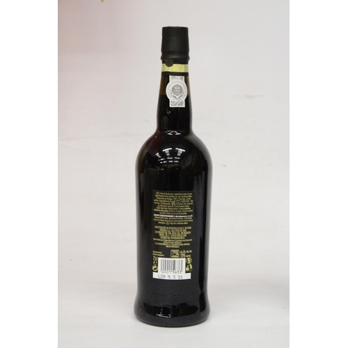 327 - A 75 CL BOTTLE OF ARMILAR RUBY PORT PRODUCE OF PORTUGAL TOGETHER WITH A BOTTLE OF DOW'S MASTER BLEND... 