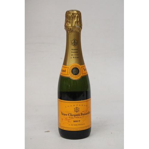 346 - A 375 ML BOTTLE OF VEUVE CLICQYOT PONSARDIN CHAMPAGNE TOGETHER WITH A 187 ML BOTTLE OF PIPER-HEIDSIE... 