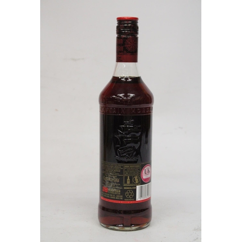 364 - A 1L BOTTLE OF THE FAMOUS GROUSE TOGETHER WITH A 700 ML BOTTLE OF CAPTAIN MORGAN DARK RUM