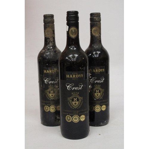 395 - SIX BOTTLES OF SOUTH EASTERN AUSTRALIAN WINE TO INCLUDE HARDY'S VR, HARDY'S CREST 2016 AND HARDYS ST... 