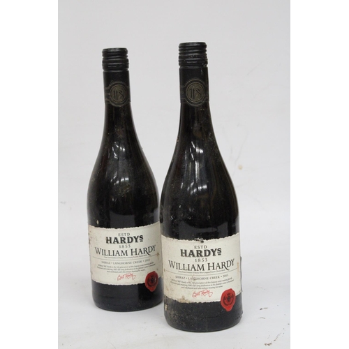 402 - EIGHT BOTTLES OF WINE TO INCLUDE TWO BOTTLES OF HARDYS 1853 WILLIAM HARDY SHIRAZ 2015, THREE BOTTLES... 