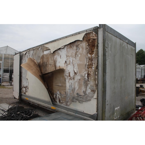 1199 - DEMOUNT 18 FT BOX VAN BODY ONLY  NO VAT