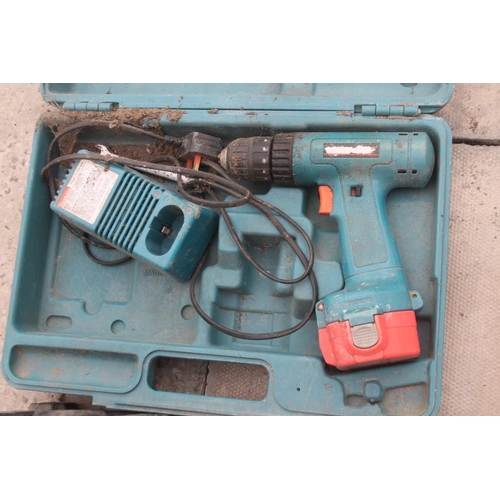 1514 - 2 MAKITA CORDLESS DRILLS AND RADIO  NO VAT