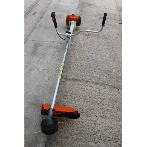 54 - STIHL FS 400 STRIMMER  NO VAT