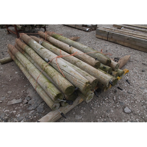 1166 - 25 FENCING POSTS 6 FT  + VAT