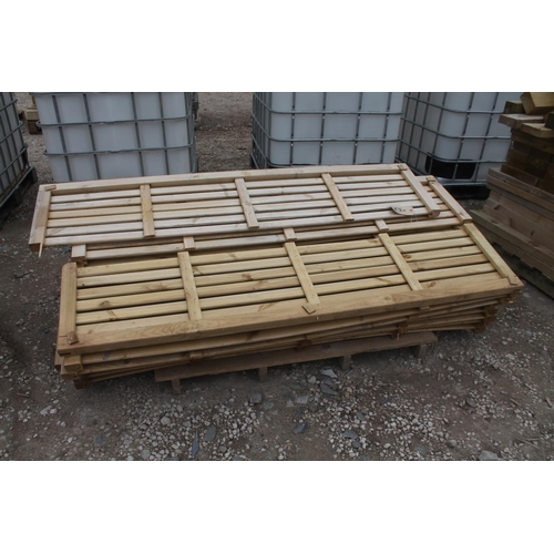 1182 - PALLET OF OFFCUT FENCE PANELS  + VAT