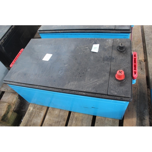 12 - BLUE HEAVY DUTY TRUCK LEISURE BATTERY  NO VAT