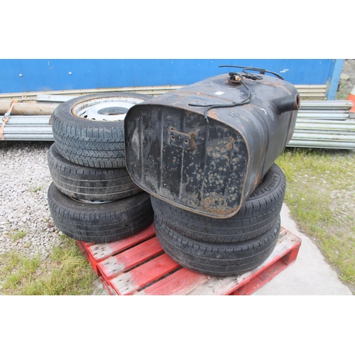 1214 - DAF DIESEL FUEL TANK AND 5 WHEELS AND TYRES 12560-16GOOD SET OF 2019 VW WITH SPARE  NO VAT