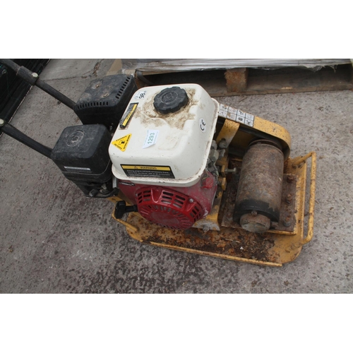 1293 - COMPACTOR WACKER PLATE  NO VAT