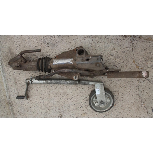 1321 - TRAILER HITCH AND JOCKEY WHEEL  NO VAT