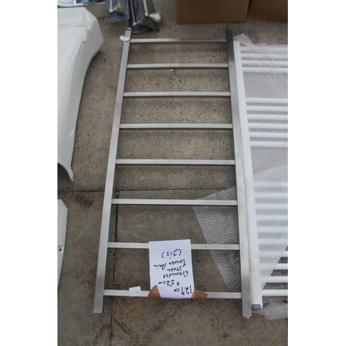 1362 - NEW JIS STAINLESS TOWEL RAIL 30 X  124  + VAT