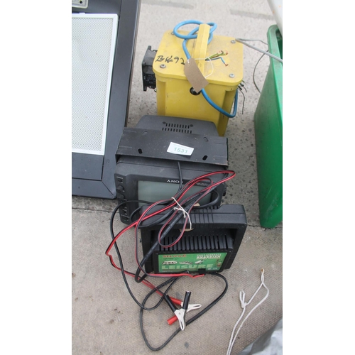 1531 - JOB LOT TRANSFORMER, TV, BATTERY CHARGER  NO VAT