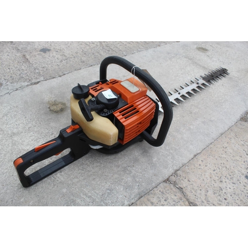 43 - STIHL HS75 EDGE CUTTER IN WORKING ORDER  NO VAT