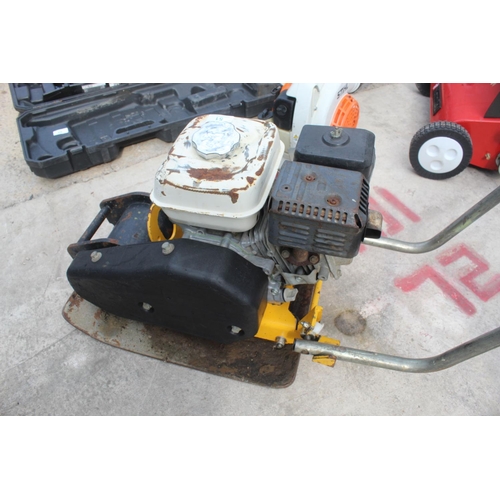 51 - BENFORD PETROL WACKER PLATE IN WORKING ORDER  NO VAT