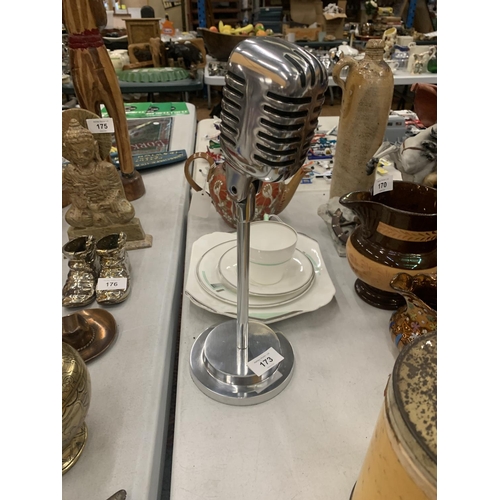 173 - A CHROME MICROPHONE ON A STAND