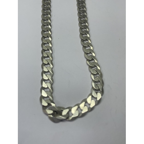 517 - A MARKED 925 SILVER FLAT LINK NECKLACE