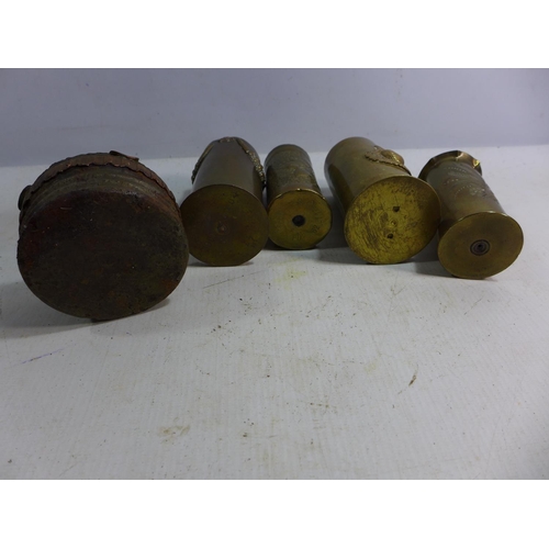 395 - FIVE WORLD WAR I TRENCH ART ITEMS HEIGHT OF SHELLS FROM 9.5CM