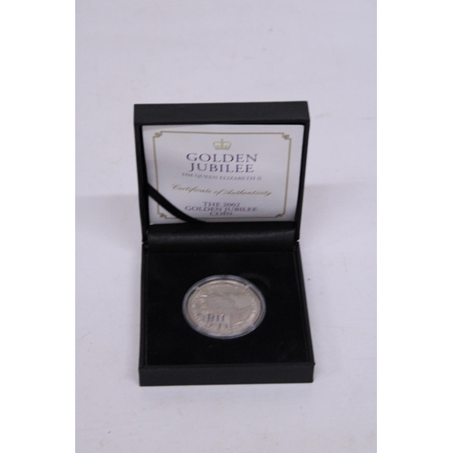 412 - A GOLDEN JUBILEE HM QUEEN ELIZABETH 2002 50P COIN IN PRESENTATION BOX WITH CERTIFICATE OF AUTHENTICI... 