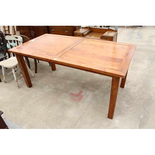 A MODERN HARDWOOD DINING TABLE ON SQUARE LEGS, 70