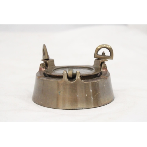 203 - A BRASS 'TITANIC' PORTHOLE ASHTRAY