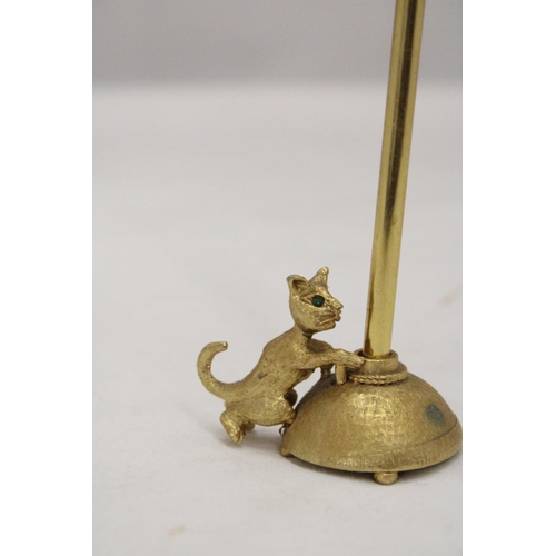 207 - A BRASS CAT AND MOUSE HOLDER