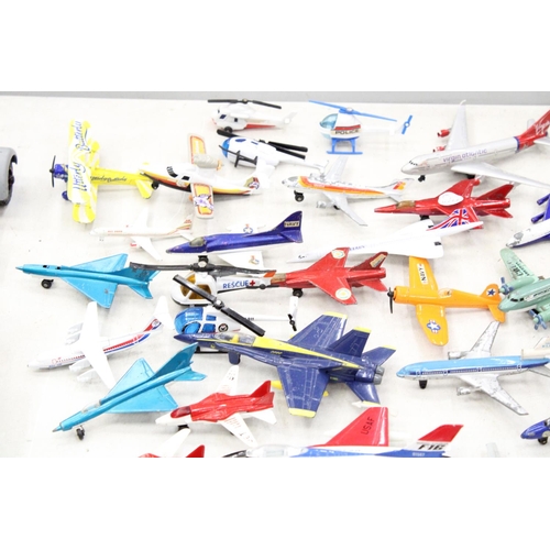 243 - A LARGE LOT OF DIECAST AEROPLANES AND MATCHBOX