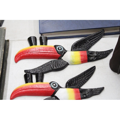 256 - THREE GRADUATED HEAVY CAST GUINNESS TOUCANS - LARGEST 26CM