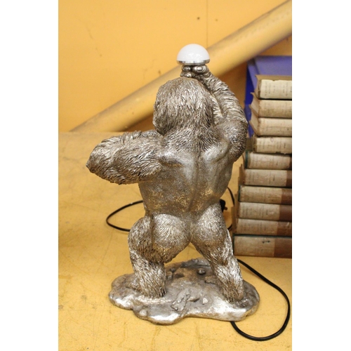 269 - A SILVERED, 'KING KONG' ART DECO STYLE LAM, HEIGHT 38CM