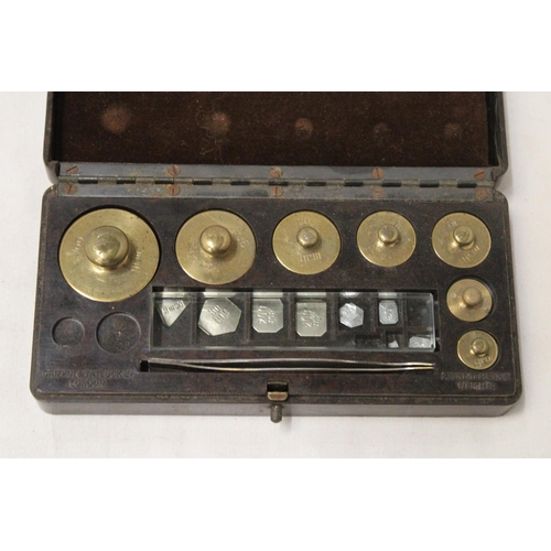 296 - A VINTAGE SET OF WEIGHTS BY GRIFFIN AND TATLOCK, LONDON,