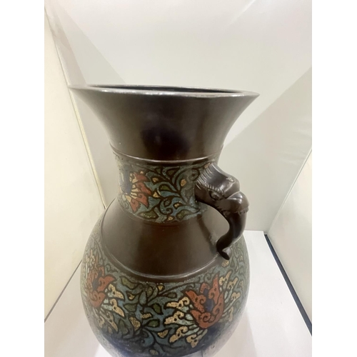 24 - A LARGE BRONZE AND ENAMEL ORIENTAL CHAMPLEVE VASE WITH MARKINGS TO THE BASE