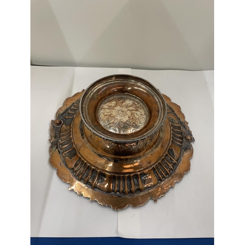 37 - THREE HEAVY PIECES OF SILVER PLATED ITEMS TO INCLUDE A HANDLED DISH, A SALVER AND A FOOTED DISH