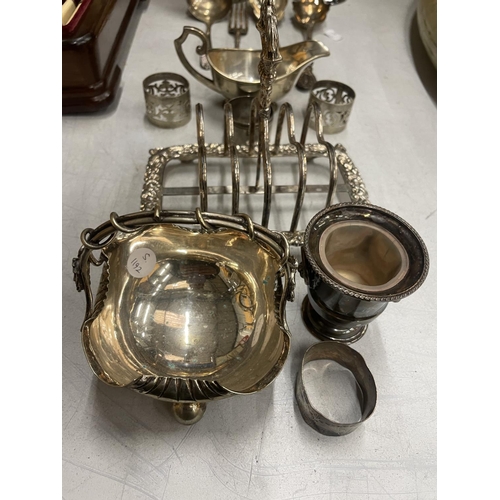 40 - A HALLMARKED SILVER NAPKIN RING AND VARIOUS SILVER PLATED ITEMS TO INCLUDE A TOAST RACK, BOWLS, TANK... 