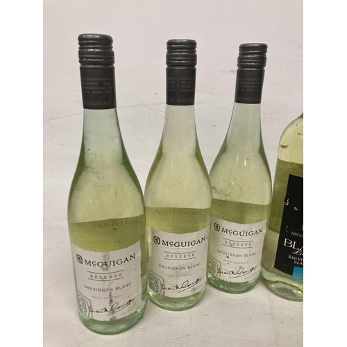 409 - SIX MCGUIGAN 75CL BOTTLES OF SAUVIGNON BLANC WINE TO INCLUDE THREE BLACK LABEL EXAMPLES