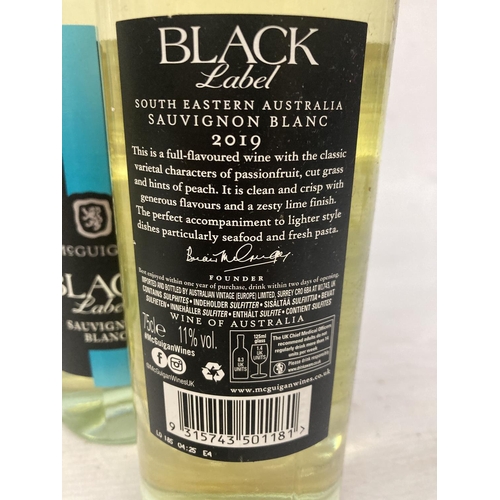 409 - SIX MCGUIGAN 75CL BOTTLES OF SAUVIGNON BLANC WINE TO INCLUDE THREE BLACK LABEL EXAMPLES